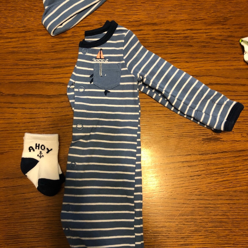 Lot of BOYS Newborn Clothes